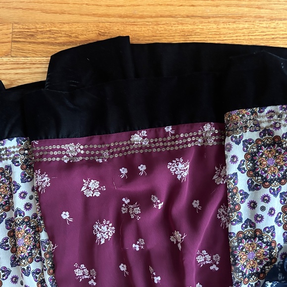 Beautiful dress like new - Picture 6 of 12